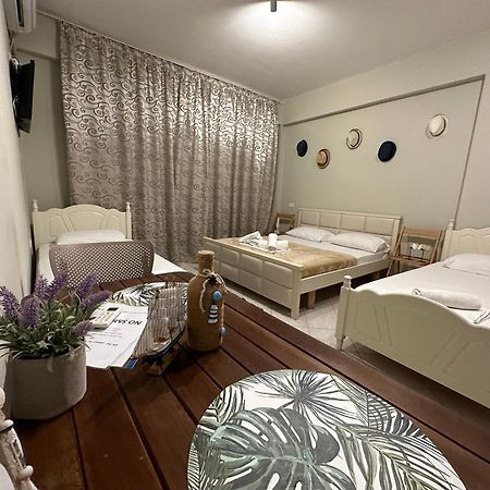 Rias Seaside Apartments Влёра Экстерьер фото