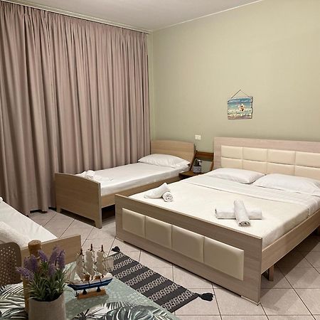 Rias Seaside Apartments Влёра Экстерьер фото
