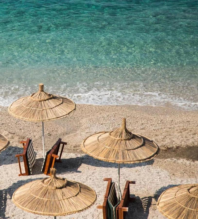 Rias Seaside Apartments Влёра Экстерьер фото